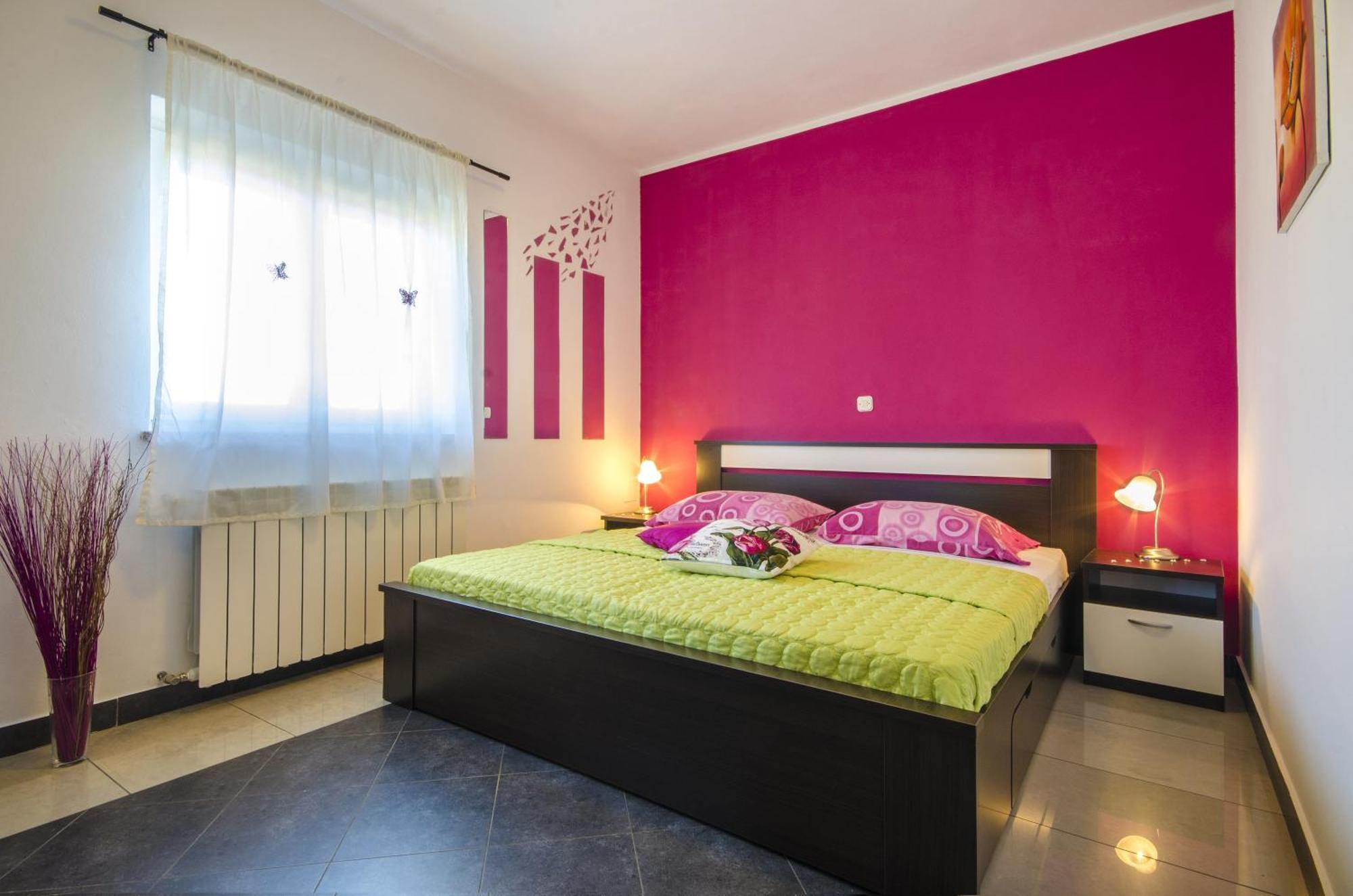 Apartment And Room Marlen Rovinjsko Selo Bilik gambar